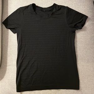 Lululemon Short Sleeve Top